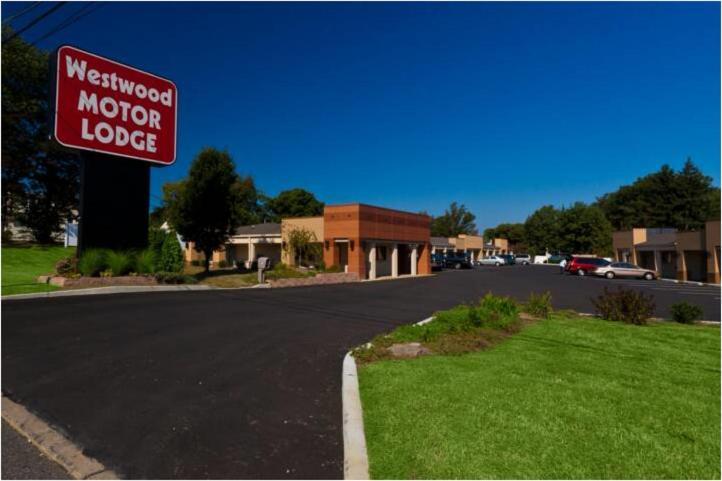 Westwood Motor Lodge 斯罗菲尔 外观 照片